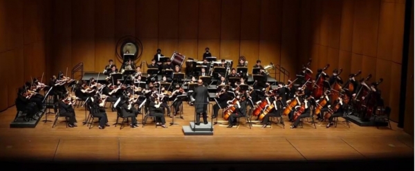 여수심포니오케스트라 정기연주회공연 모습