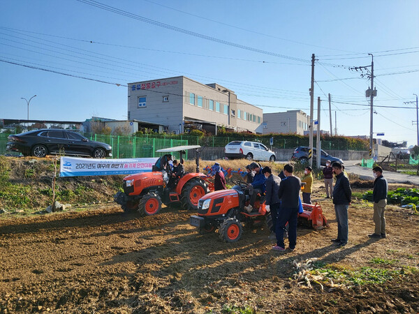 ▲ 여수시가 본격적인 영농철을 대비해 오는 14일부터 18일까지 농기계 현장실무교육을 실시한다고 밝혔다.